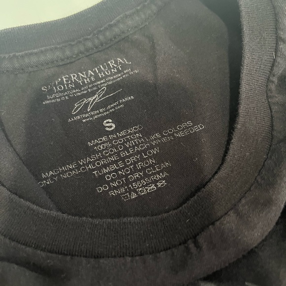 Supernatural Cat Graphic T-Shirt - Black Size Small - Picture 7 of 7